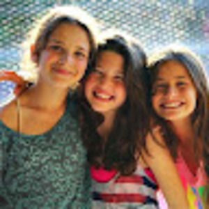 Meet your Posher, Ava